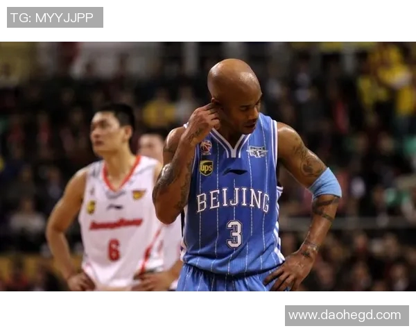 篮球明星老马在球场上的精彩瞬间与不为人知的奋斗历程